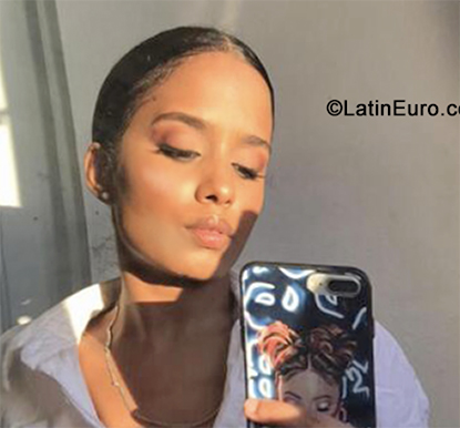 Date this passionate Dominican Republic girl Emely from Santiago DO40158