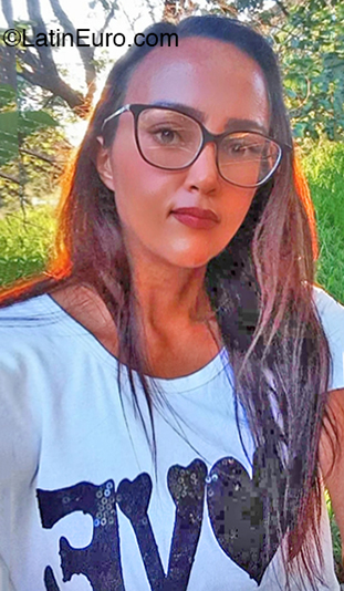 Date this exotic Brazil girl Fernanda from Sao Jose Do Rio Preto BR11501