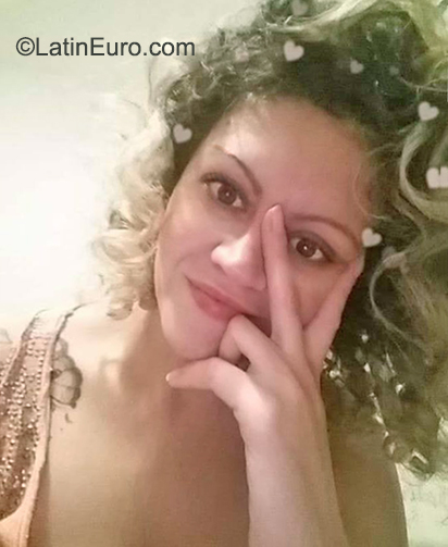 Date this gorgeous Brazil girl Vanessa Cirilo from Itu BR11509