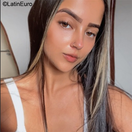 Date this stunning Brazil girl Camila from Lauro de Freitas BR11512