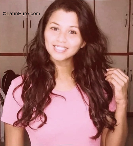 Date this exotic Brazil girl Karla from Recife BR11519