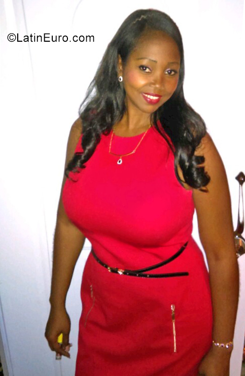 Date this pretty Dominican Republic girl Emilia cristina from San Cristobal DO40361