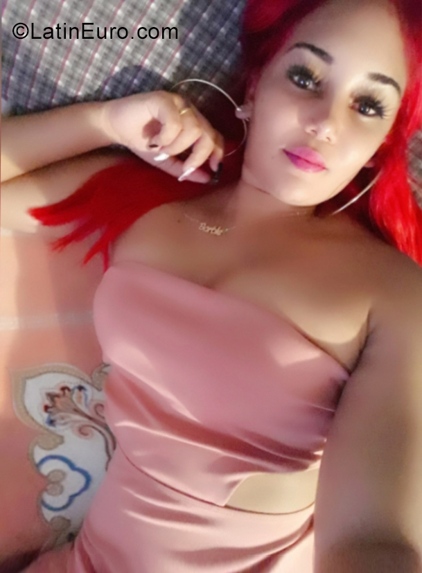 Date this pretty Dominican Republic girl Eliana from San Pedro De Macoris DO40387