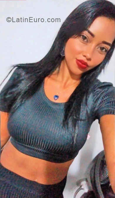 Date this foxy Brazil girl Marielly from Belem BR11561