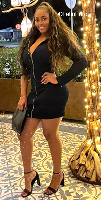 Date this beautiful Colombia girl Isabela from Cali CO31142