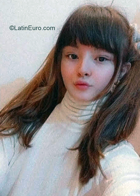 Date this fun Argentina girl Magalie from Buenos Aires AR848