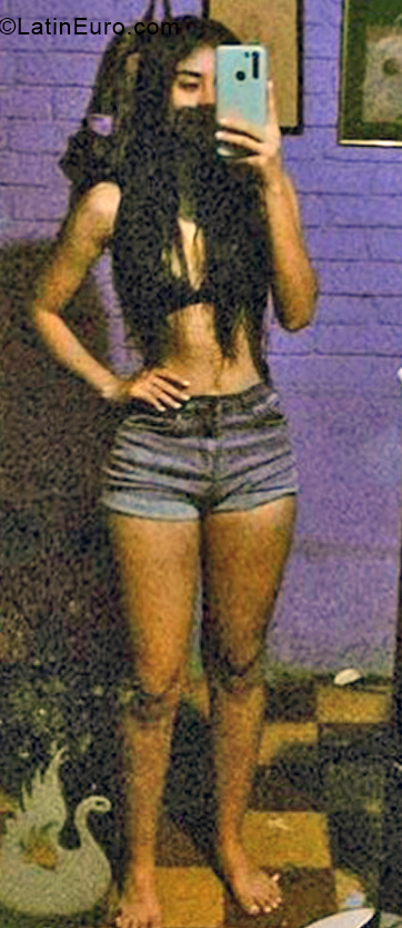Date this good-looking Colombia girl Laura from Cucuta CO31449