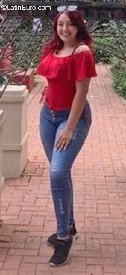 Date this georgeous Bolivia girl Fecy from Santa Cruz BO138