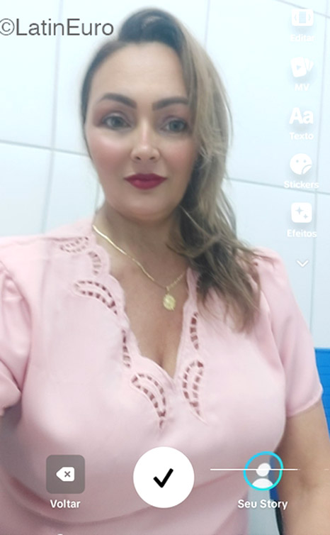 Date this happy Brazil girl Priscilla from Manaus BR12258
