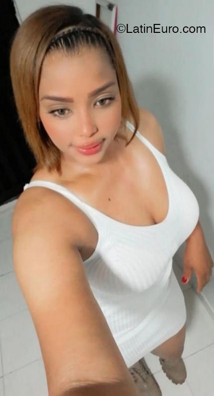 Date this beautiful Colombia girl Kathe from Cali CO32205