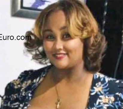 Date this good-looking Dominican Republic girl Juri from Santo Domingo DO42988