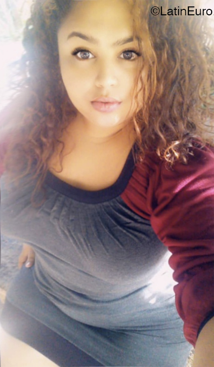 Date this good-looking Dominican Republic girl Ana from Santiago DO43197