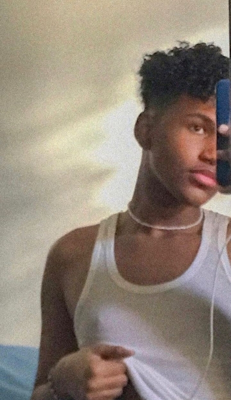 Date this foxy Dominican Republic man Alexito151 from Santo Domingo DO43782