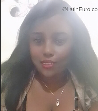 Date this sultry Dominican Republic girl Vilda from Santo Domingo DO44118