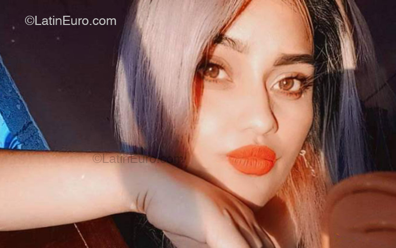 Date this voluptuous Mexico girl Elizabeth from Veracruz MX2710