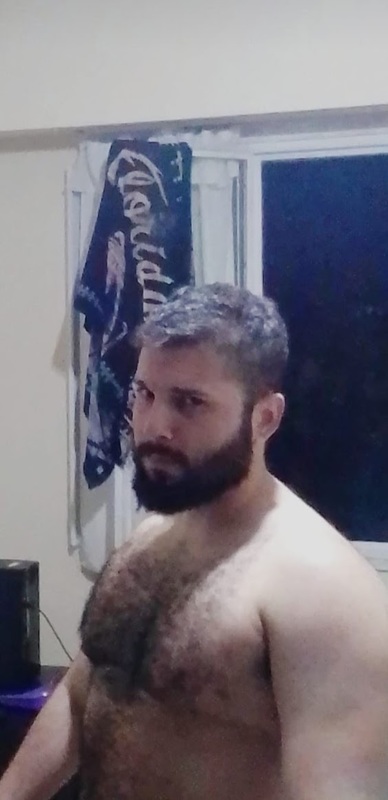 Date this sultry Argentina man Miguell from Buenos Aires AR979