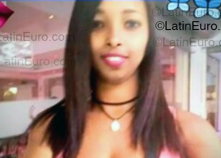 Date this lovely Dominican Republic girl Iriel from Santiago DO54539