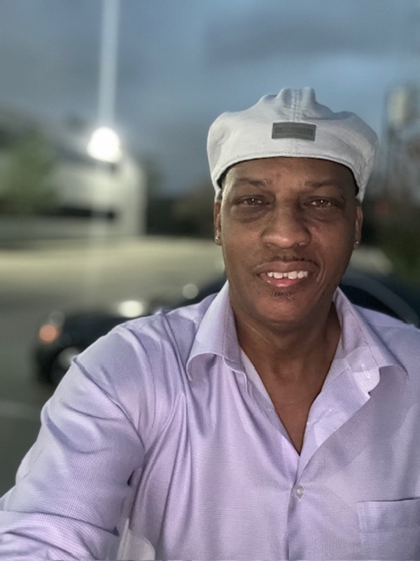 Date this good-looking United States man Gregory from Houston US25040