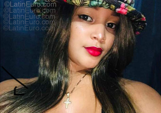 Date this sultry Dominican Republic girl Abigail from Santiago DO55209