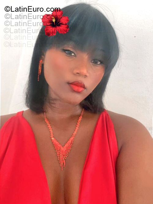 Date this gorgeous Dominican Republic girl Edugry from Santo Domingo DO55375