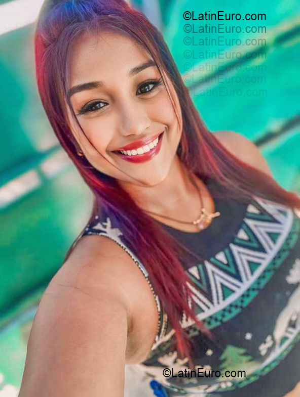 Date this stunning Venezuela girl Ana from Maracaibo VE5372