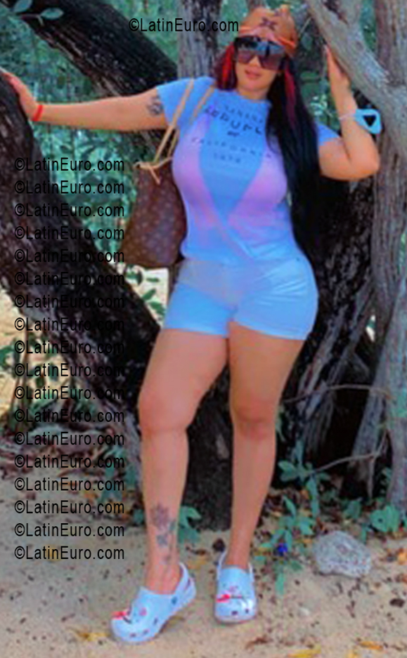Date this sultry Anguilla girl Miss from Anguilla AI17
