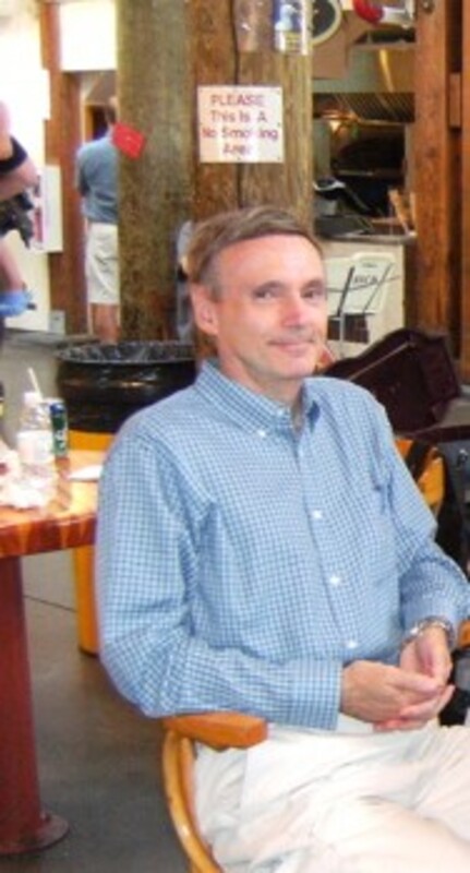 Date this tall Canada man Robert from Vancouver CA918