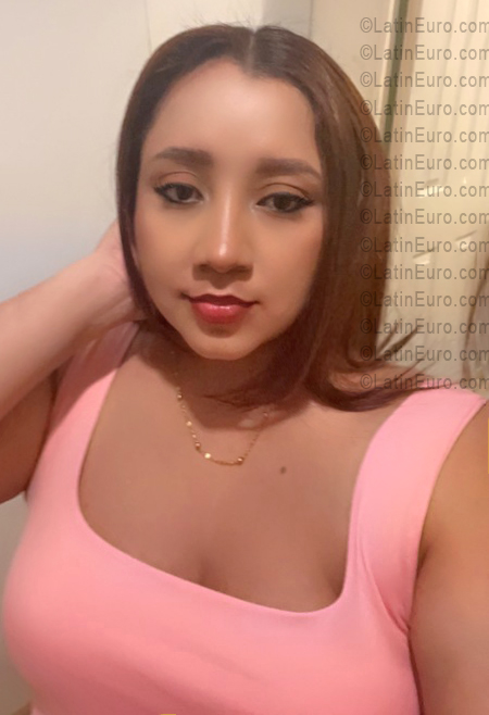 Date this delightful Panama girl Carissa from Panama City PA1426