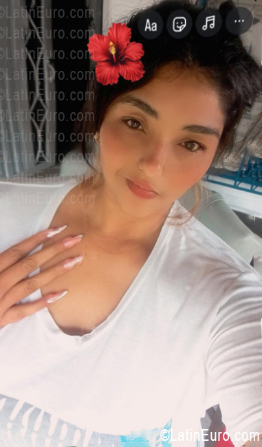 Date this athletic Colombia girl Kelly from Medellin CO33668