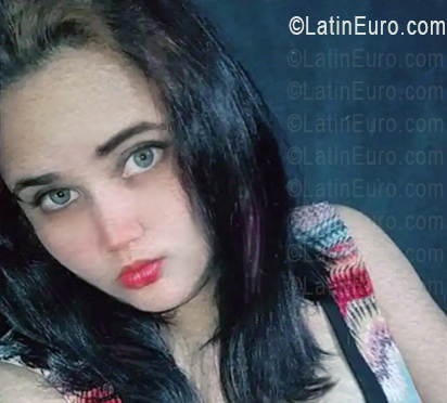 Date this hard body Venezuela girl Nazareth Hernandez from El Tigre VE5524