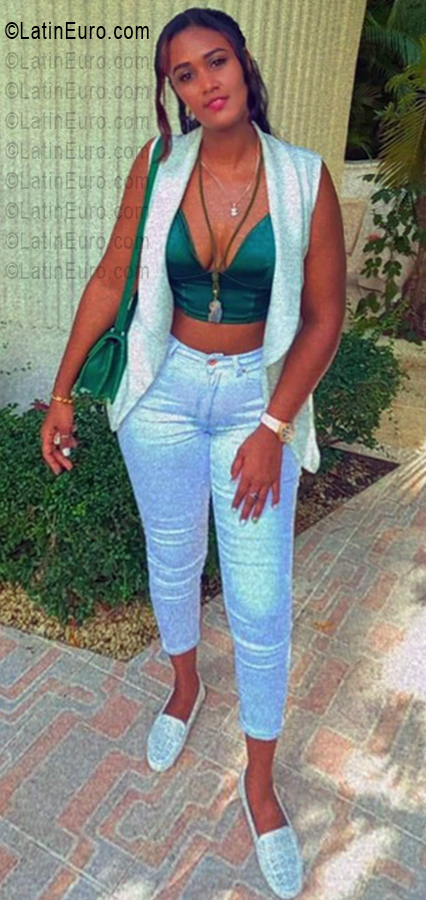 Date this tall Dominican Republic girl Manuela from Santo Domingo DO56207