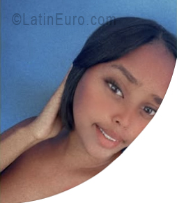 Date this hot Dominican Republic girl Keisha from Distrito Nacional DO56316
