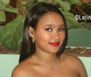 Date this exotic Dominican Republic girl Yosli from Santiago De Los Caballeros DO56330