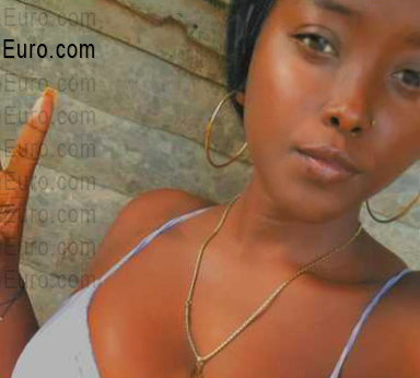 Date this hot Dominican Republic girl Cheily from Santo Domingo DO56343