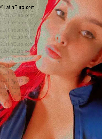 Date this sultry Ecuador girl Anny from Quito EC1141