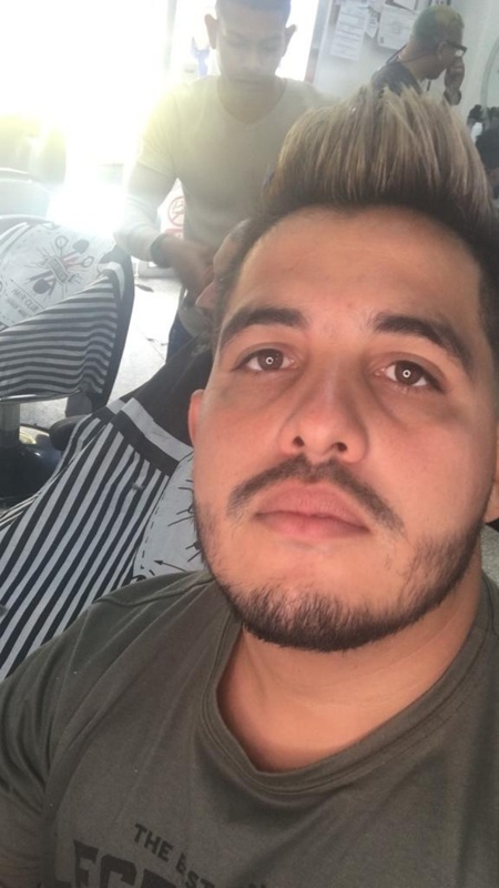 Date this funny Venezuela man Daniel from Maracay VE5703