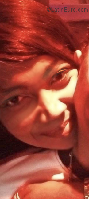 Date this cute Dominican Republic girl Wanda from Santo Domingo DO56612