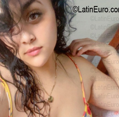 Date this sensual Dominican Republic girl Ruth from La Romana DO56770