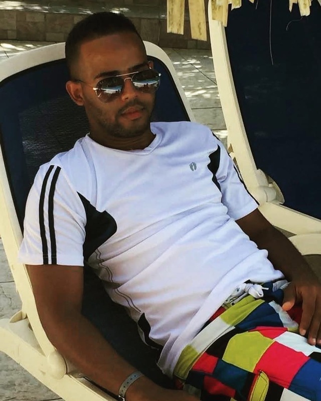 Date this stunning United States man Yefri from Corona Queen US25707