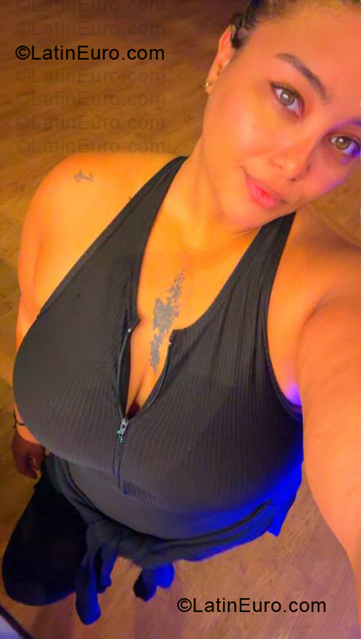 Date this beautiful United States girl Jael from Miami US25806
