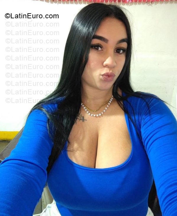 Date this fun Venezuela girl Yanjibel from Maracaibo VE5758