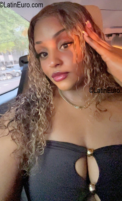 Date this athletic United States girl Katherine from New York US25827
